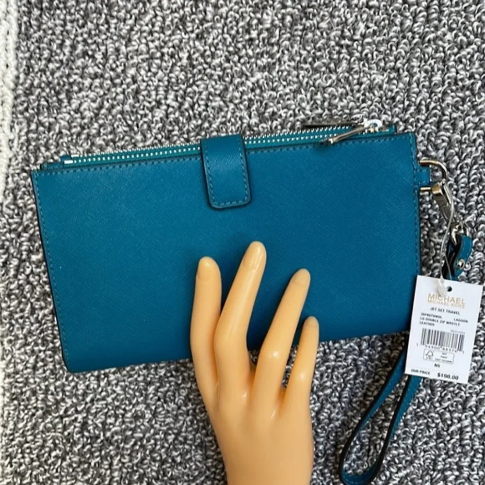 Michael Kors Large Double Zip Leather Wallet Wristlet Phone Case Lagoon